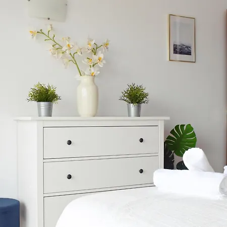 Apartamento Luminoso De 3 A Pie De Playa En