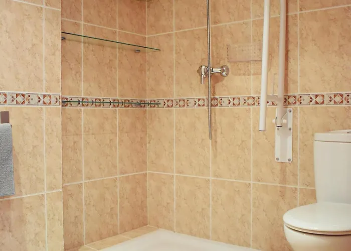 Apartamento Luminoso De 3 A Pie De Playa En Torremolinos