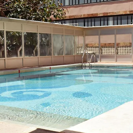 Luminoso De 3 A Pie De Playa En Apartamento