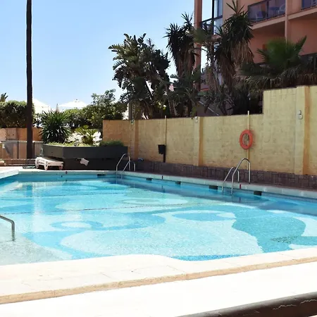 Apartamento Luminoso De 3 A Pie De Playa En *