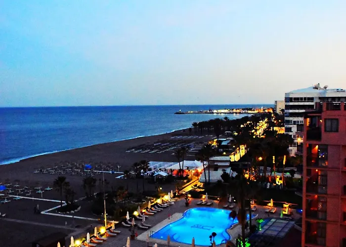 Luminoso De 3 A Pie De Playa En