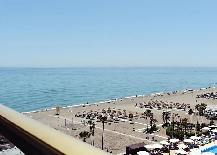 Luminoso De 3 A Pie De Playa En Lägenhet