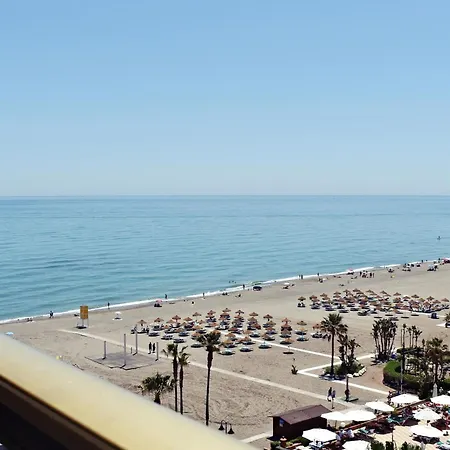 Luminoso De 3 A Pie De Playa En Apartment